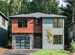 10686 SW Berkshire St, Portland, OR