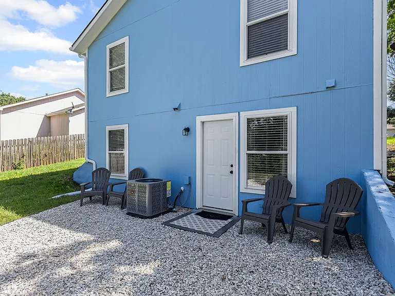 1816 Atherton Ct — Photo 33