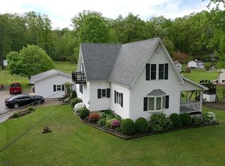 579 Brush Mountain Rd, Hollidaysburg, PA 16648