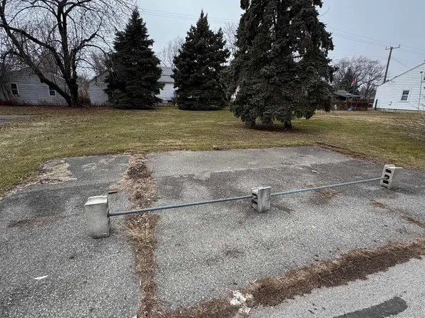 0 4th St, Newport, MI 48166