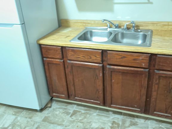 5th image of 1411 N Laramie Ave #2R