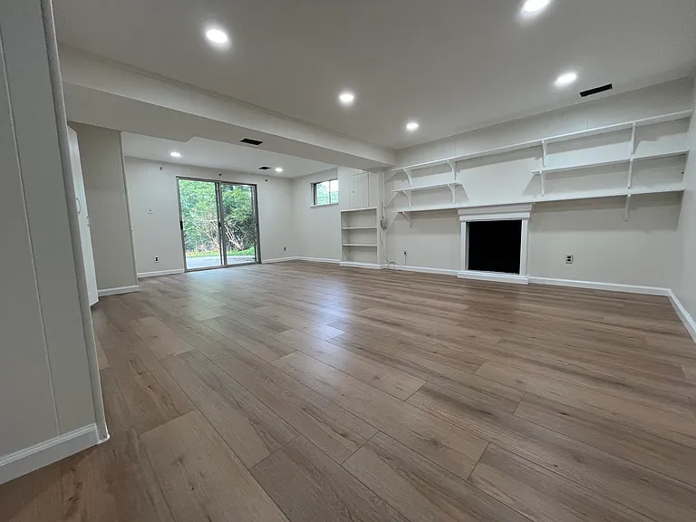 11801 Milbern Dr — Photo 17
