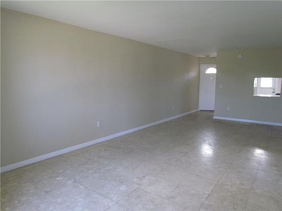 2nd image of 1601 Miami Gardens Dr #203