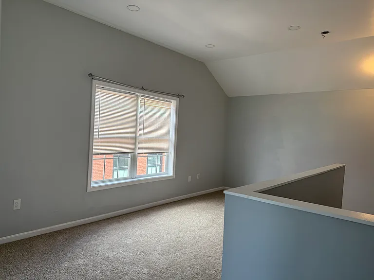 20 Mulberry St #A — Photo 6