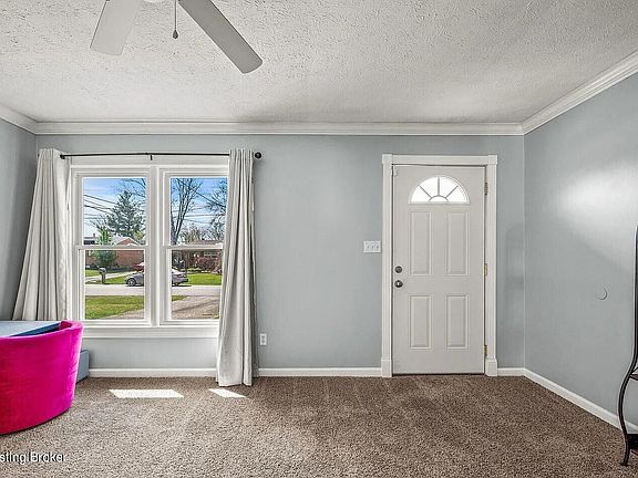 4th image of 6307 Red Spruce Dr