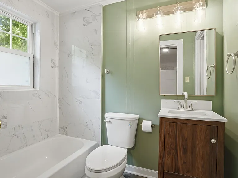 615 Linwood Ave NE #4 — Photo 7