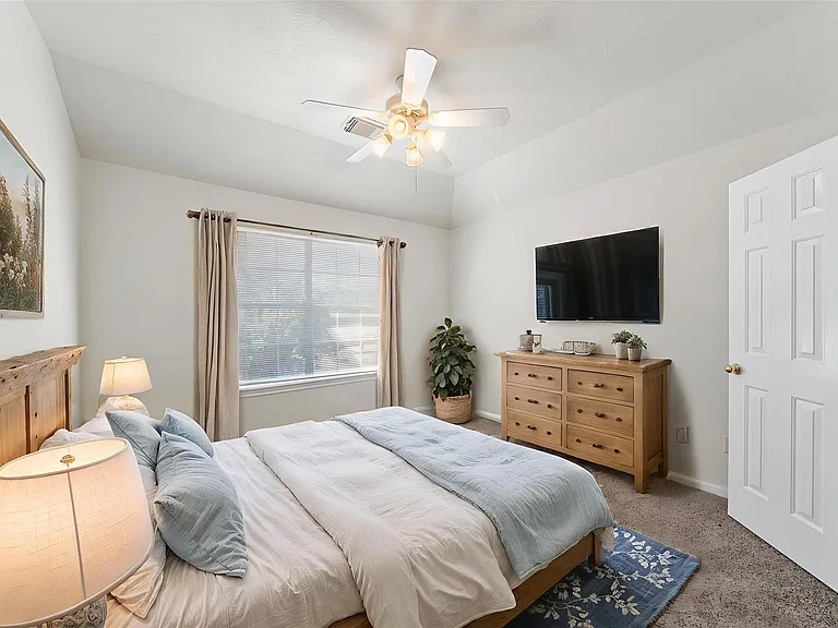 14213 Stone Bluff Ln — Photo 41