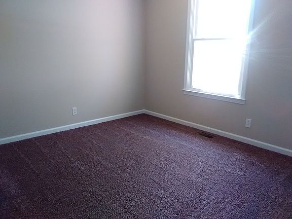 5th image of 1021 Foxmoor Dr