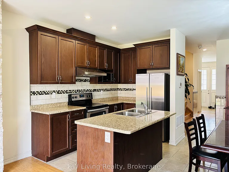 12 Rangemore Rd — Photo 7
