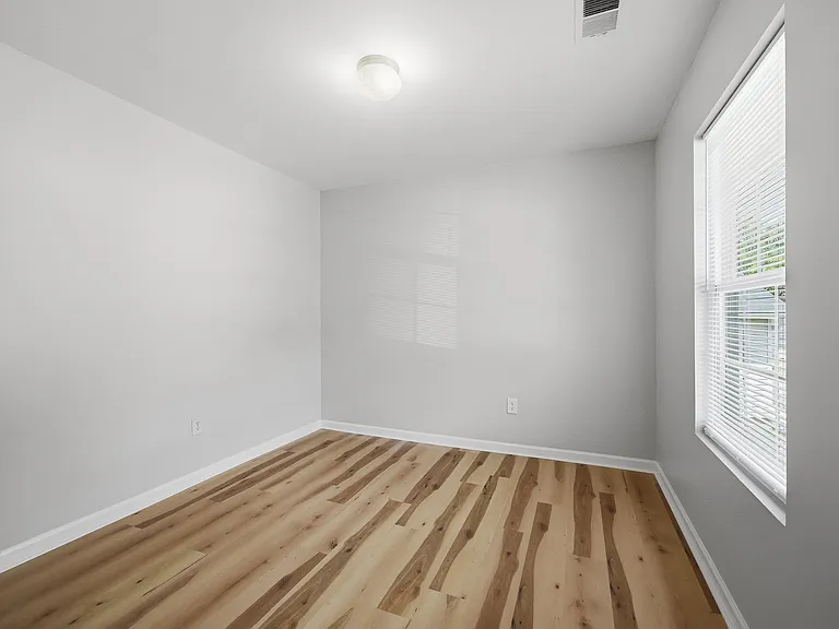 152 Evvalane Dr — Photo 20