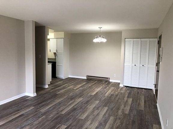 2nd image of 8850 39th Ave #7E