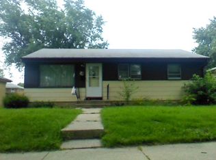 8125 W Custer Ave, Milwaukee, WI 53218