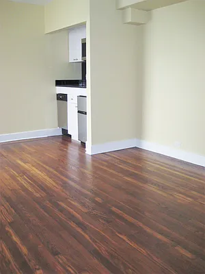 Rented by Segallis Real Estate | media 18