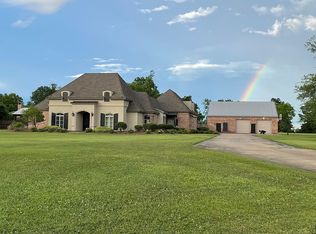 136 Columns Dr, Alexandria, LA 71303