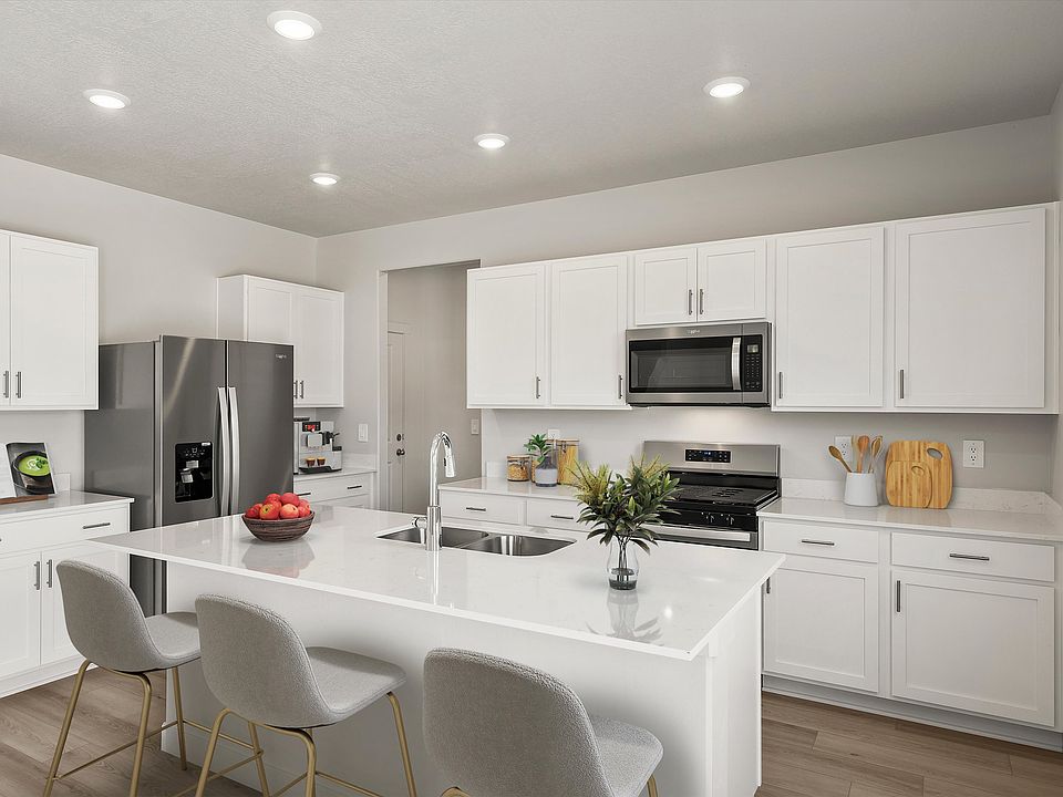 Aspen floorplan interior image rendering at a Meritage Homes Community in Santaquin, UT.