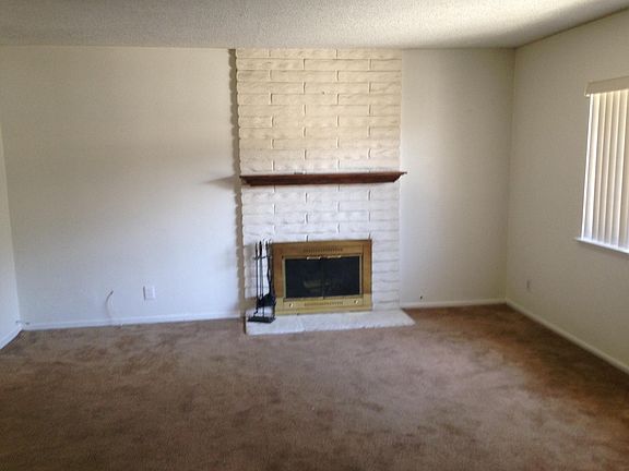 2nd image of 23734 Meadow Falls Dr