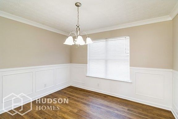 5th image of 2979 Meadow Point Dr