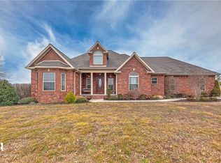 14060 Bethel Blacktop Rd, Farmington, AR 72730