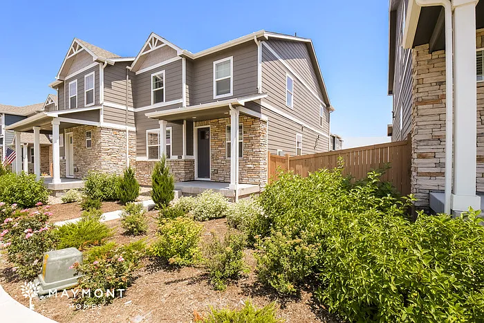 4 bed, 2.5 bath, 1668 sqft, $2,769 — Photo 4