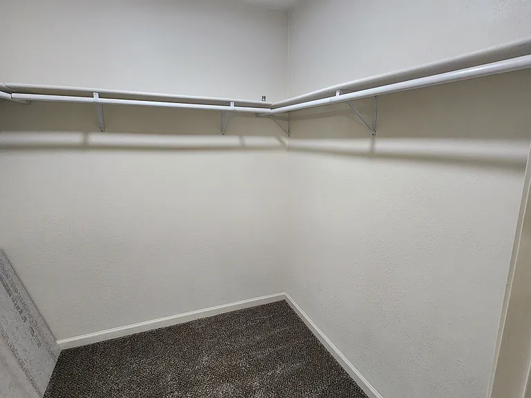 1114 S Stockton St — Photo 11