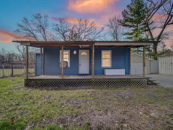 4217 W 41st Pl, Gary, IN 46408