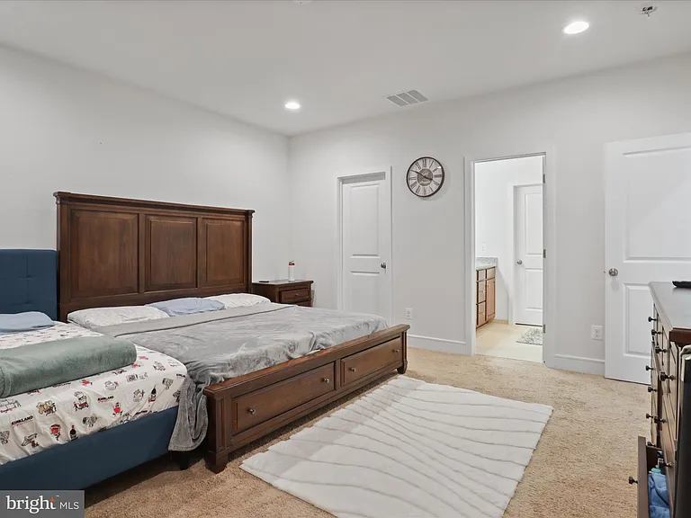 25441 Hartland Orchard Ter — Photo 12