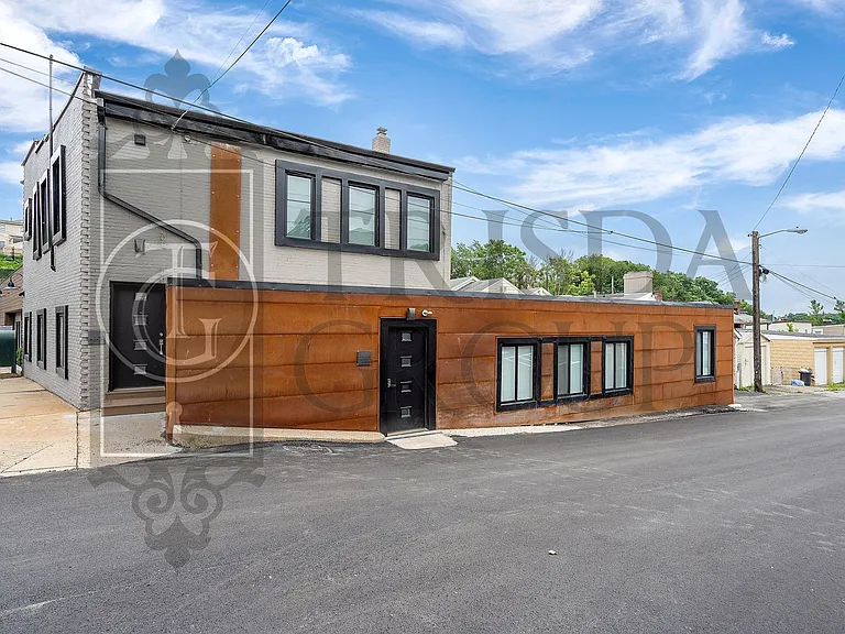 160 Southern Ave — Photo 111
