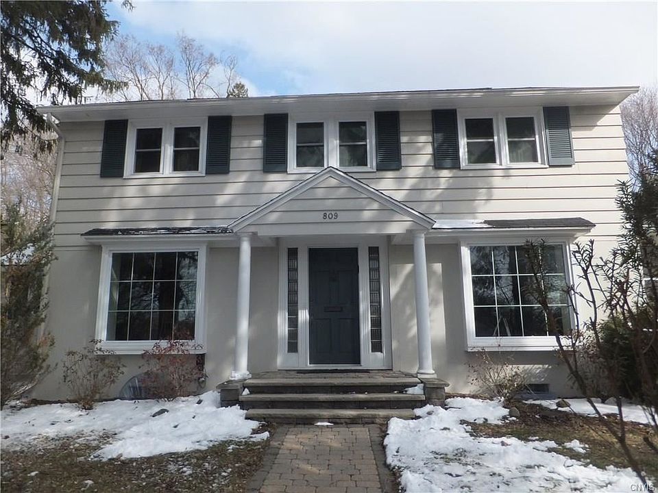 1st image of 809 Crawford Ave