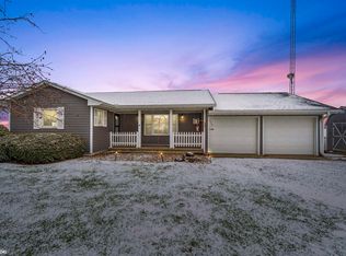 22966 458th St, Centerville, IA 52544