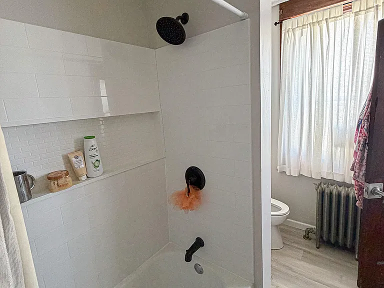 229 Ridge St #2A — Photo 6