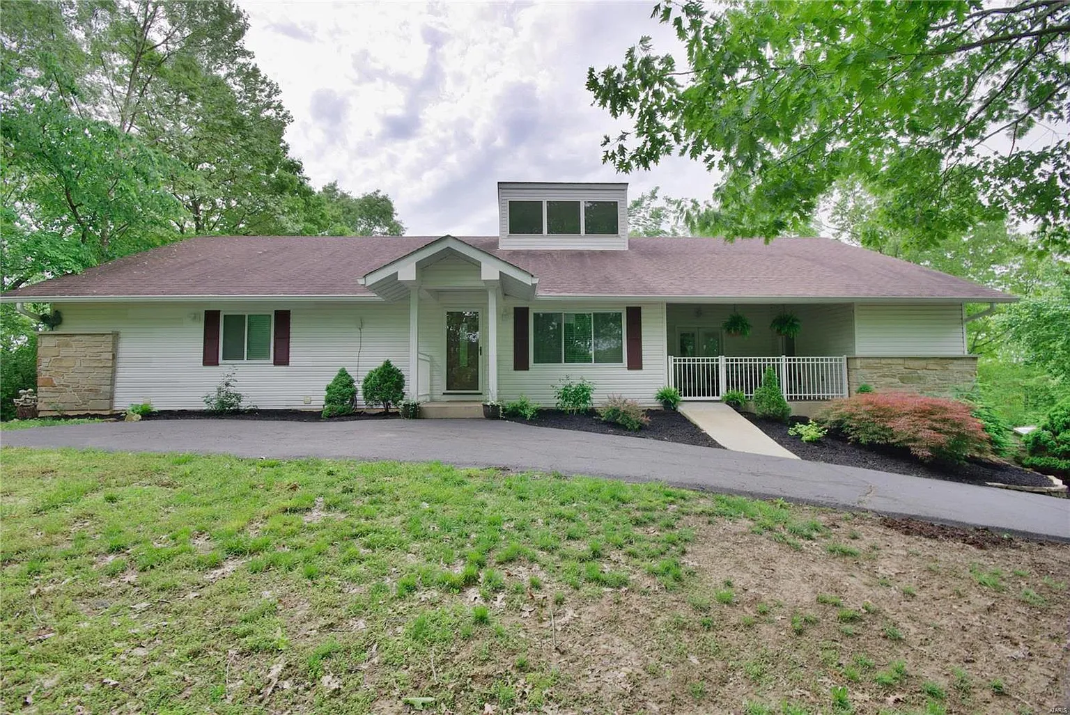 19114 Foxfire Forest Rd photo 1