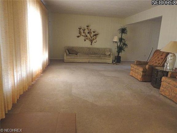 2nd image of 2521 Bonny Blvd