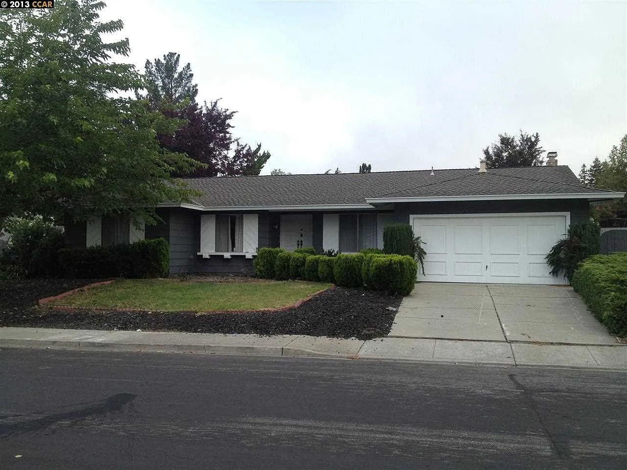 224 Aptos Pl photo 1
