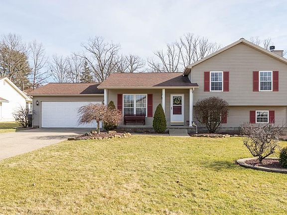 2nd image of 3301 Meanderwood Dr