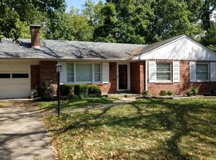 13 Lomond Ct, Saint Louis, MO 63135
