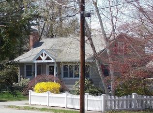31 Dorset St, Norwood, MA 02062