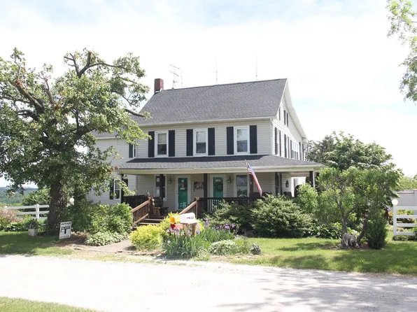 410 Throne Rd, Fawn Grove, PA 17321