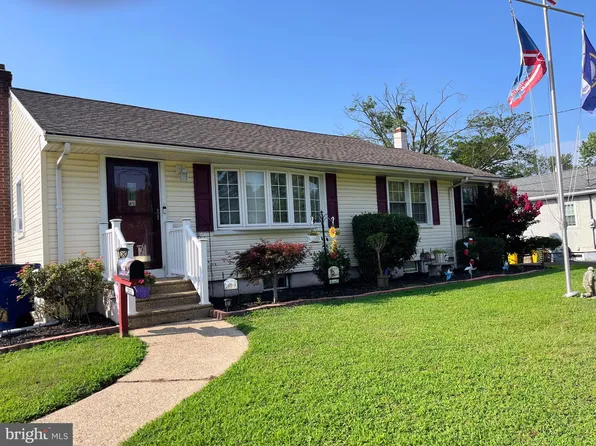 2822 Burlington Ave, Delanco, NJ 08075