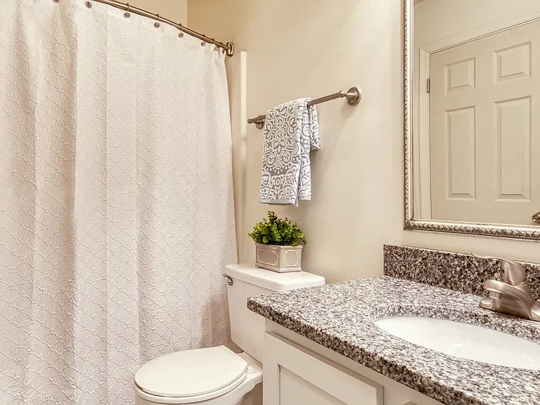 Sherwood Apartment Homes — Photo 30