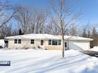 315 S Maple Hill Dr, Appleton, WI 54914