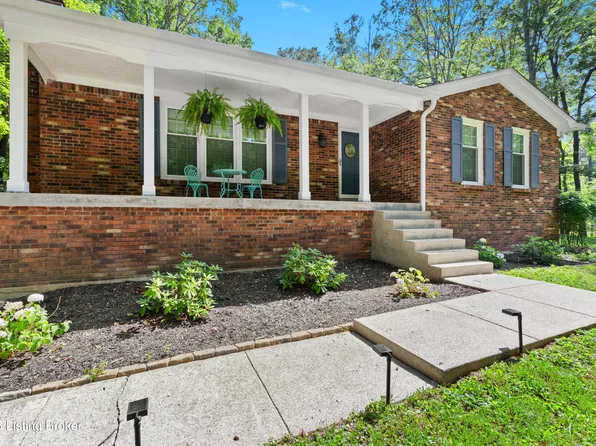 5312 Barkwood Dr, La Grange, KY 40031