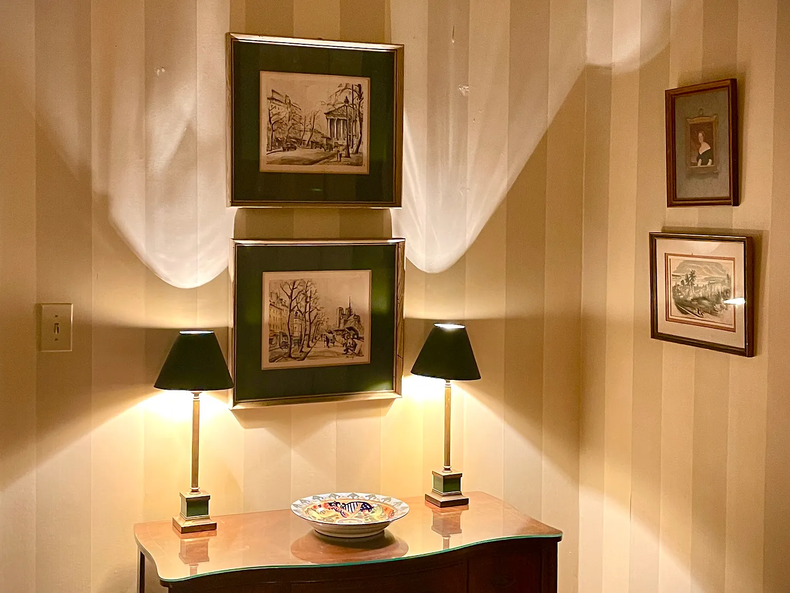 1 bed, 1.5 bath, $900 — Photo 2