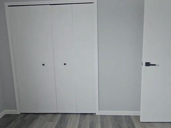 1565 Bryn Mawr Pl APT 4