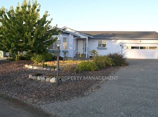 760 N Spencer Farm Pl, Sequim, WA 98382