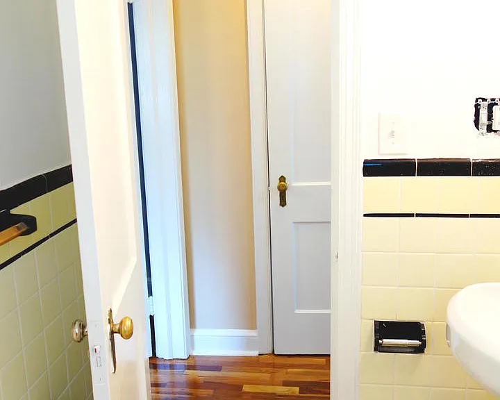 8210 Greenwood Ave — Photo 30