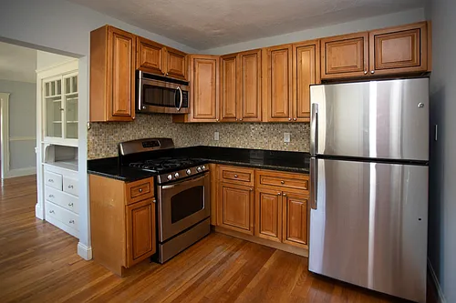 47 Slade St Photo 1
