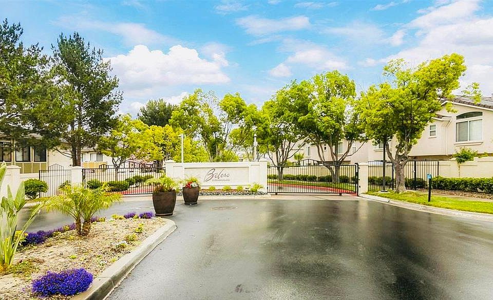 1st image of 1260 Los Arcos Pl