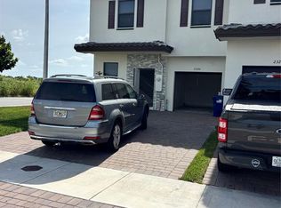 23201 SW 111th Ave, Homestead, FL 33032