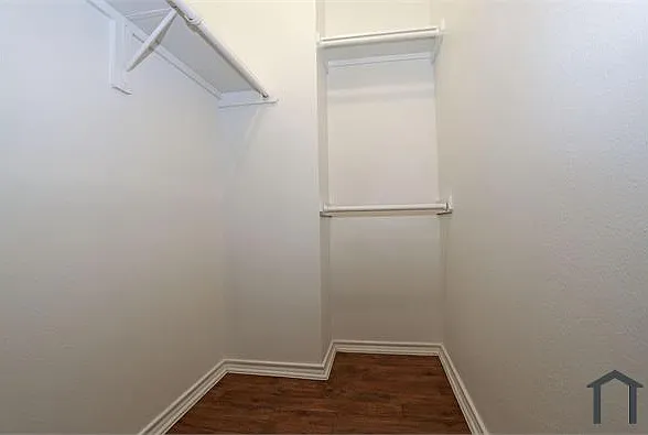 1811 South Blvd — Photo 3