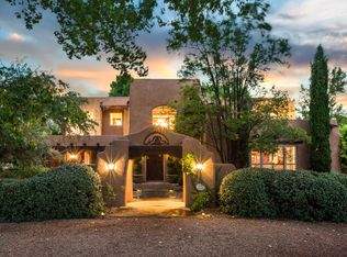 1623 Francisca Rd NW, Los Ranchos De Albuquerque, NM 87107